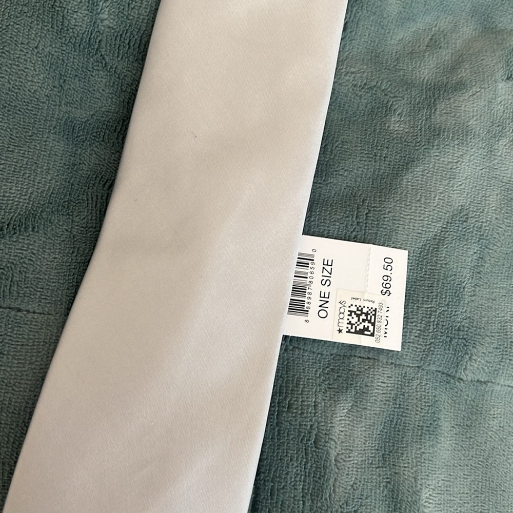Michael Kors, silver tie - Picture 2 of 4